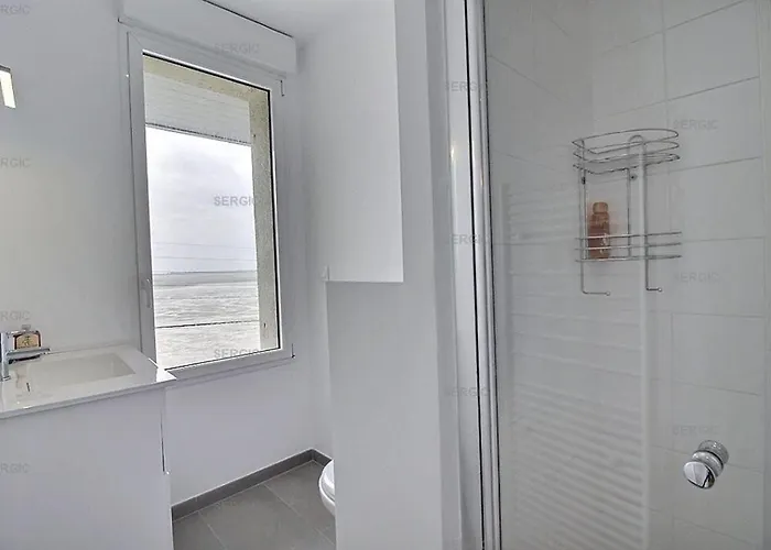 Villa Bellevue Belle Maison En Front De *